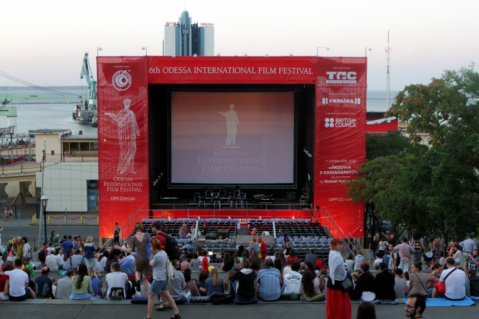 OIFF_2015-07-12_The Man with a Movie Camera screening accompanied by Michael Nyman Band_1_1436696012_5014
